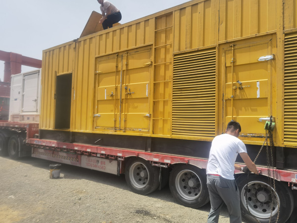 天镇汽油发电机对供油装置的要求